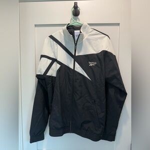 NWT Reebok Classic Vector Track Jacket Black and White